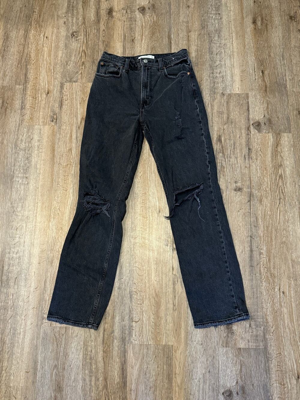 Abercrombie & Fitch Women's The 90s Straight Ultra High Rise Jean Size 26